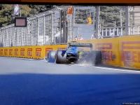 F-1 Qualifying Session of Azerbaijan Grand Prix records first crash (PHOTO)