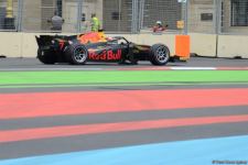 F2 Sprint Race 3 starts in Baku (PHOTO)