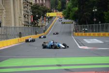F2 Sprint Race 3 starts in Baku (PHOTO)