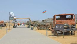 Посетителям Парка военных трофеев в Баку демонстрируется мощь азербайджанской армии (ФОТОРЕПОРТАЖ)