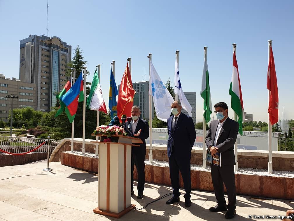 Iranian company signs MoU with ECO to renovate Abbas Abad region (PHOTO)