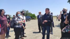 Началась поездка представителей дипломатического корпуса в Агдам (ФОТО)