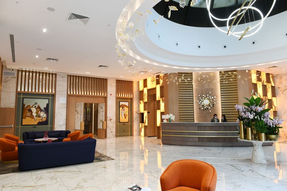 Azerbaijani president, first lady attend inauguration of InterContinental Baku hotel (PHOTO)