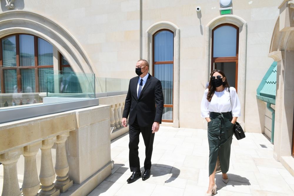 Azerbaijani president, first lady attend inauguration of InterContinental Baku hotel (PHOTO)