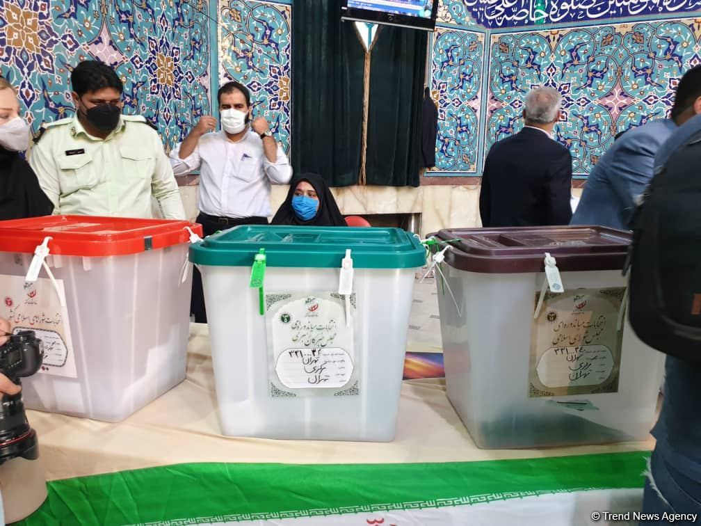 Iran's current president, presidential candidates cast votes in presidential election (PHOTO)