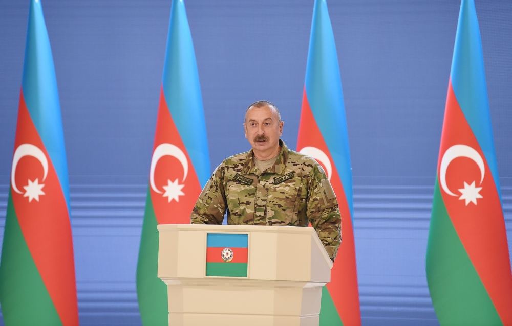 Президент, Верховный главнокомандующий Ильхам Алиев встретился с группой руководителей и личного состава Азербайджанской армии по случаю Дня Вооруженных сил (ФОТО/ВИДЕО)
