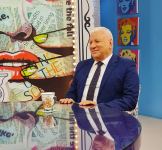Дом, который построил юбиляр Алигисмет Лалаев: Представьте себе семью из четырехсот человек...  (ФОТО)