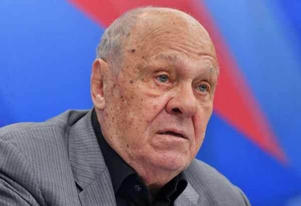 Скончался известный российский режиссер, уроженец Баку Владимир Меньшов