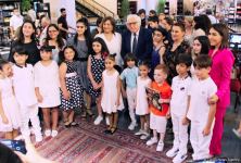 Правнук  вдохновил Анара на создание сказок, которые воодушевили Арифа Гусейнова – и получился праздник (ФОТО)