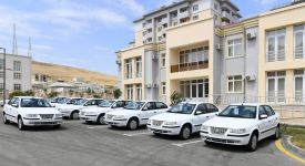 Президент Ильхам Алиев принял участие в церемонии вручения квартир и автомобилей семьям шехидов и ветеранам войны в поселке Ходжасан (ФОТО/ВИДЕО)