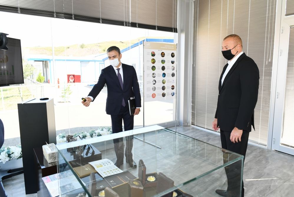 Azerbaijani president views activity of Chovdar integrated regional processing area of AzerGold in Dashkasan district (PHOTO)