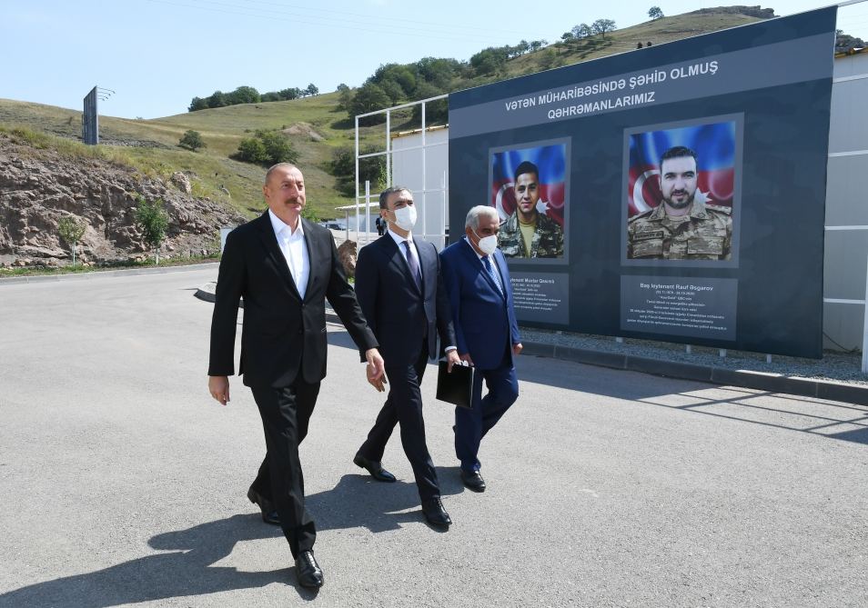 Azerbaijani president views activity of Chovdar integrated regional processing area of AzerGold in Dashkasan district (PHOTO)