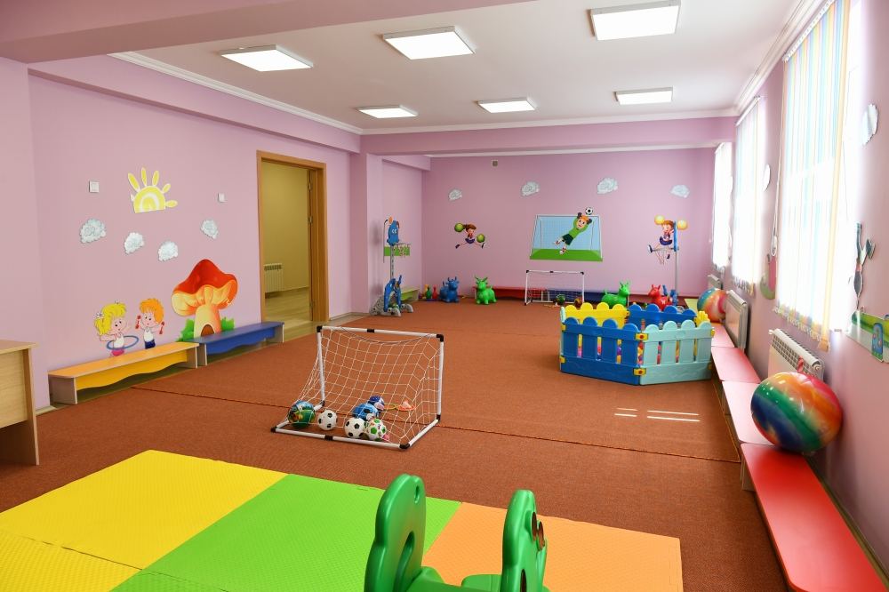 President Ilham Aliyev inaugurates 200-seat orphanage-kindergarten in Naftalan city (PHOTO)