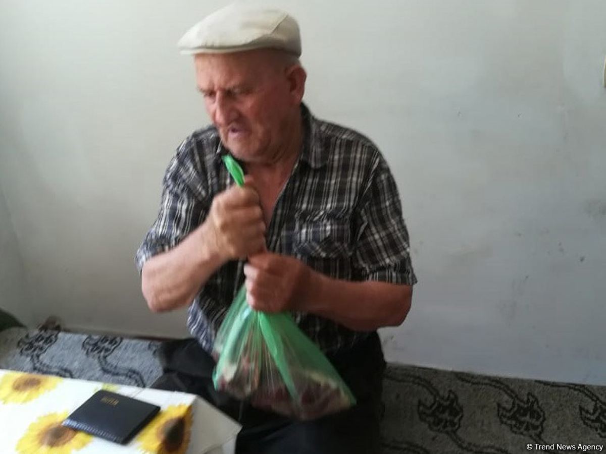 По инициативе депутата Севиль Микаиловой в Худате розданы праздничные подарки по случаю Гурбан байрамы (ФОТО)