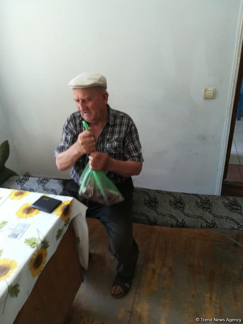 По инициативе депутата Севиль Микаиловой в Худате розданы праздничные подарки по случаю Гурбан байрамы (ФОТО)