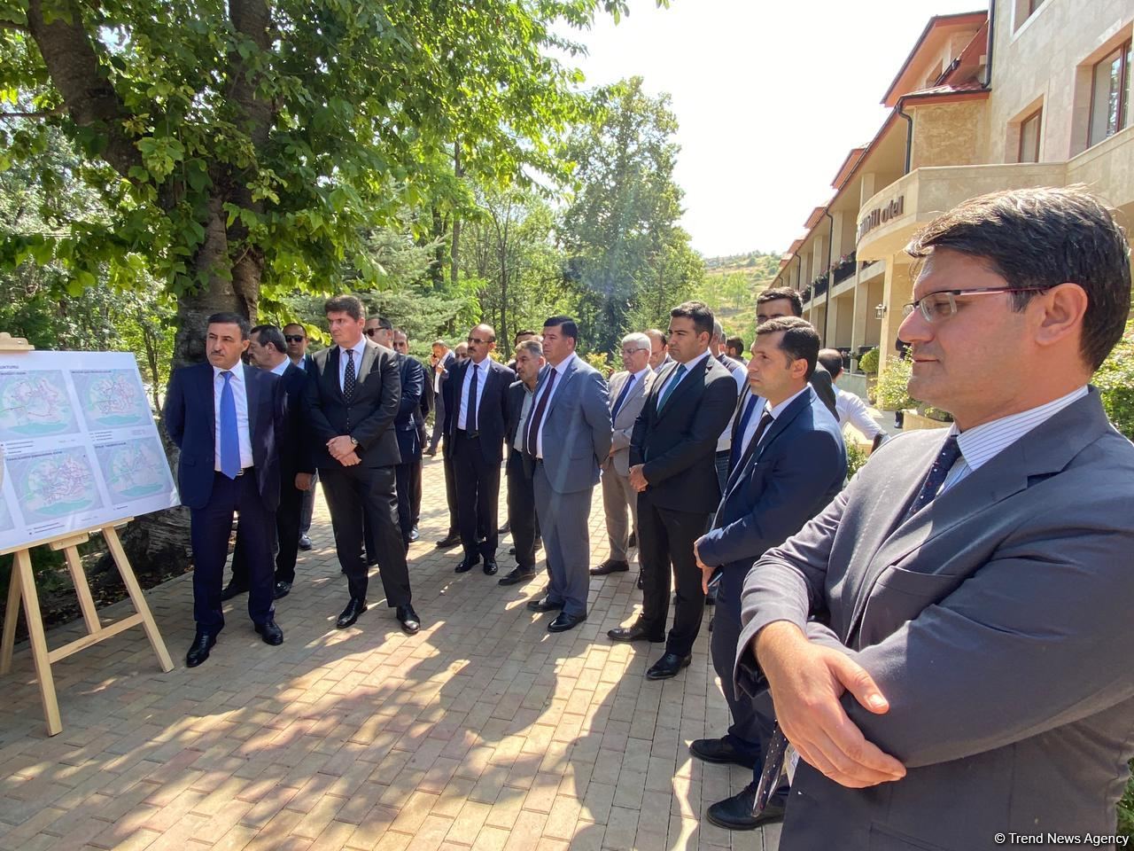 Представители Межведомственного центра при Координационном штабе находятся  в Шуше (FOTO)