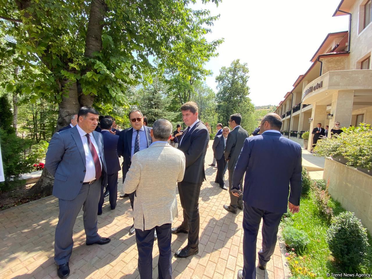 Представители Межведомственного центра при Координационном штабе находятся  в Шуше (FOTO)