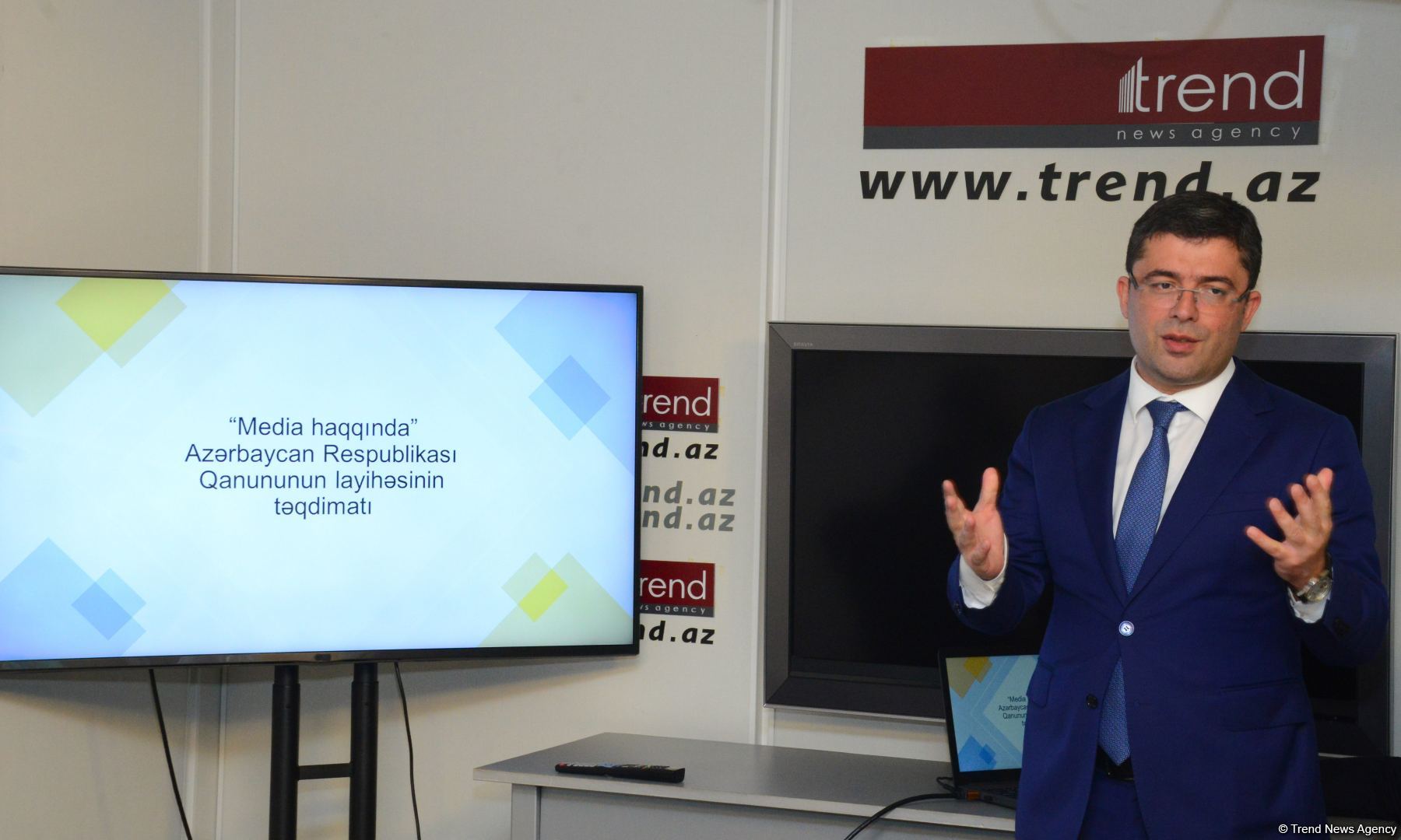 Azerbaijan’s Trend news agency holds discussions on bill "On Media" (PHOTO/VIDEO)