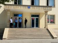 В агентстве Азербайджана рассказали о состоянии своего сотрудника, пострадавшего при взрыве мины в Агдамском районе (ФОТО)