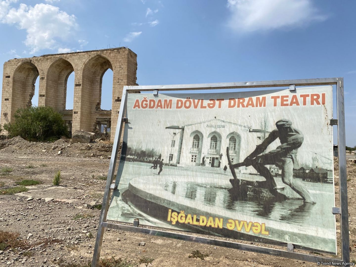 Начался визит делегации волонтерских организаций в Агдам (ФОТО)