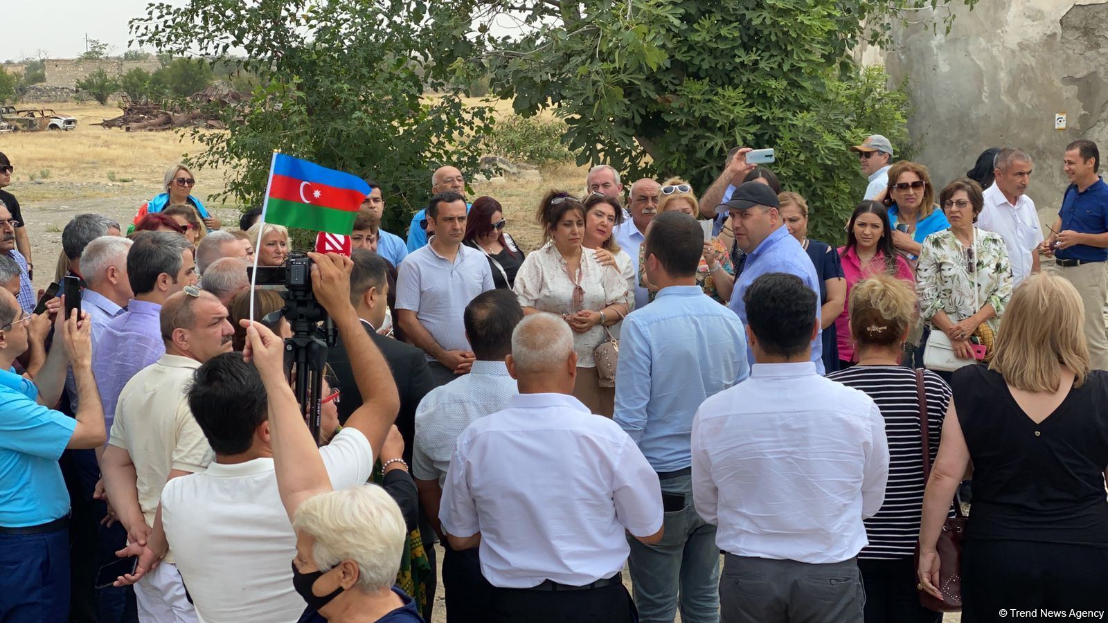 Главы функционирующих в Азербайджане НПО находятся в освобожденном Агдаме (ФОТО)