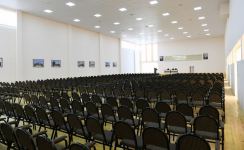 Azerbaijani president, first lady attend ceremony of presenting apartments, cars to families of martyrs (PHOTO/VIDEO)