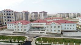 Azerbaijani president, first lady attend ceremony of presenting apartments, cars to families of martyrs (PHOTO/VIDEO)