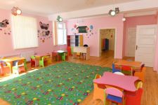 Azerbaijani president, first lady attend ceremony of presenting apartments, cars to families of martyrs (PHOTO/VIDEO)