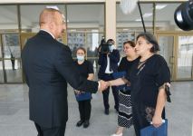 Azerbaijani president, first lady attend ceremony of presenting apartments, cars to families of martyrs (PHOTO/VIDEO)