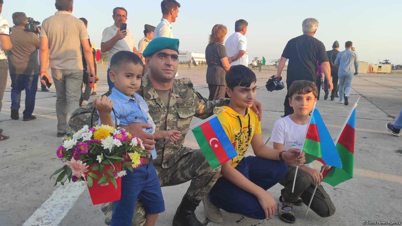 Azerbaijani peacekeepers return to Baku from Afghanistan (PHOTO)