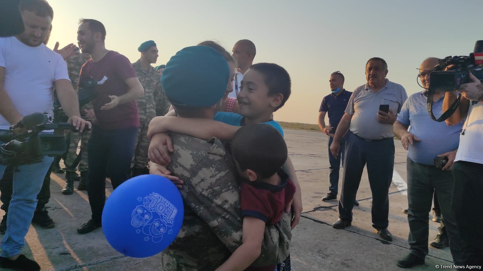 Azerbaijani peacekeepers return to Baku from Afghanistan (PHOTO)