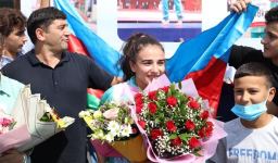 В Баку овациями встретили победителей Паралимпийских игр в Токио (ФОТО)