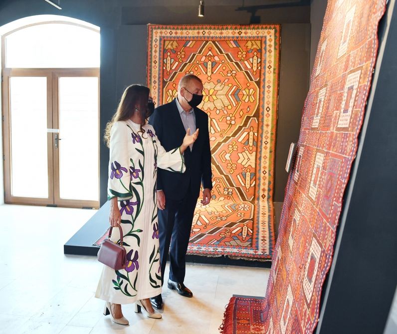 President Ilham Aliyev, First Lady Mehriban Aliyeva view exhibitions organized by Heydar Aliyev Foundation in Shusha (PHOTO)