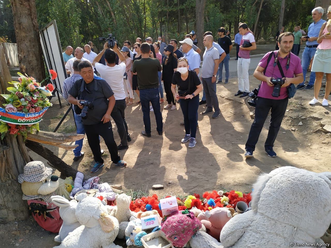 Turkic Council media reps touring Azerbaijan's Ganja city (PHOTO)