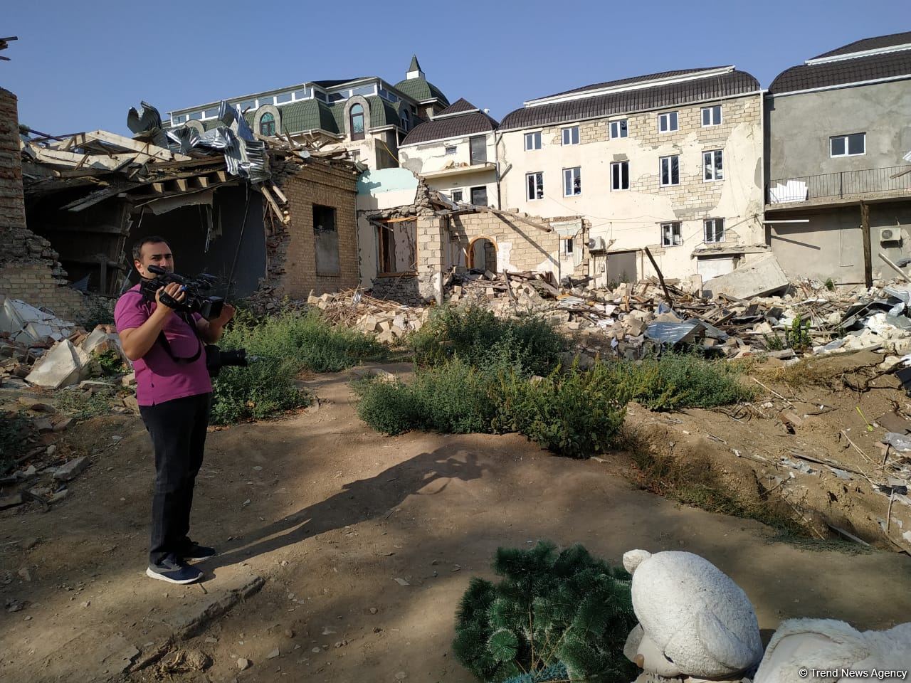 Turkic Council media reps touring Azerbaijan's Ganja city (PHOTO)