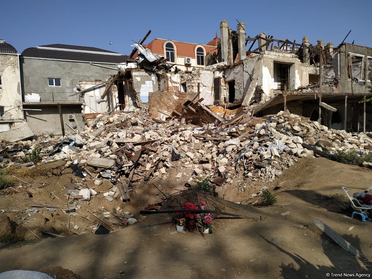 Turkic Council media reps touring Azerbaijan's Ganja city (PHOTO)