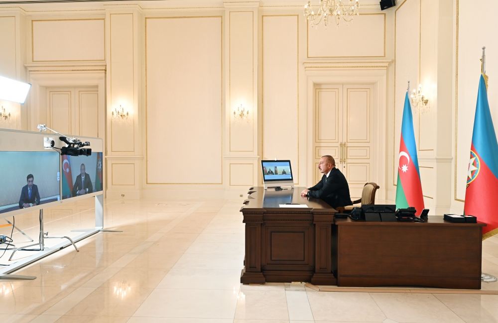 Президент Ильхам Алиев: Молодое поколение следует оградить от негативного внешнего влияния