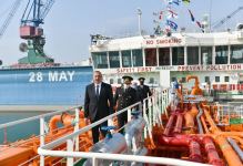 Президент Ильхам Алиев принял участие в церемонии сдачи в эксплуатацию нефтеналивного танкера «Кяльбаджар» (ФОТО/ВИДЕО)