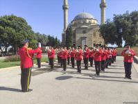 Проходят шествия в связи со 103-й годовщиной освобождения Баку от большевистско-дашнакской оккупации (ФОТО)