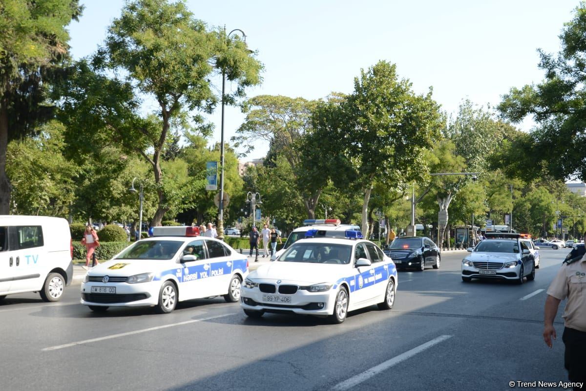 Проходят шествия в связи со 103-й годовщиной освобождения Баку от большевистско-дашнакской оккупации (ФОТО)