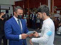Азербайджанский Зорро и дочери-мушкетерши: Все началось с деревянного меча – интервью с Асафом Меликовым (ФОТО)
