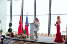 "Женщины – предприниматели Азербайджана" торжественно отметили 20-летие – церемония награждения премии "Хуршидбану Натаван" (ФОТО)