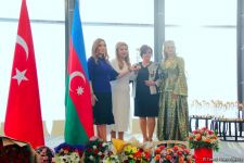 "Женщины – предприниматели Азербайджана" торжественно отметили 20-летие – церемония награждения премии "Хуршидбану Натаван" (ФОТО)