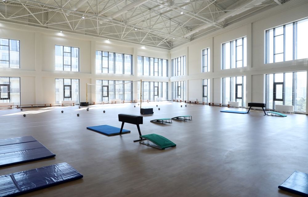 Azerbaijani president, first lady attend inauguration of new building of Baku European Lyceum (PHOTO)