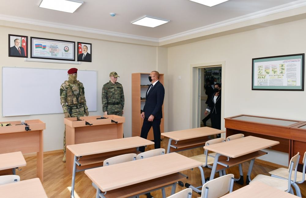 President Ilham Aliyev inaugurates secondary school No 307 in Sabunchu district after major overhaul (PHOTO)