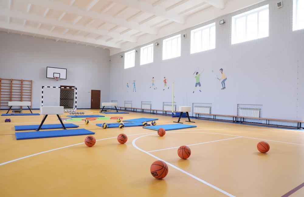 President Ilham Aliyev views conditions created at secondary school No 71 in Sabunchu district (PHOTO)