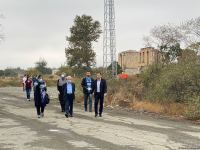 В Агдаме иранской делегации представлены фотофакты в связи с армянским вандализмом (ФОТО)