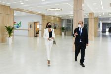 Первый вице-президент Мехрибан Алиева ознакомилась с условиями, созданными в новой школе номер 88 в бакинском поселке Бина (ФОТО/ВИДЕО)