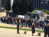 Azerbaijani people paying tribute to memory of martyrs  (PHOTO)