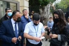В БГУ объяснили причины скопления студентов перед корпусами вуза (ФОТО)